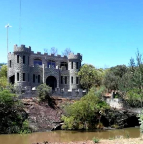 Tweerivieren Medieval Castle